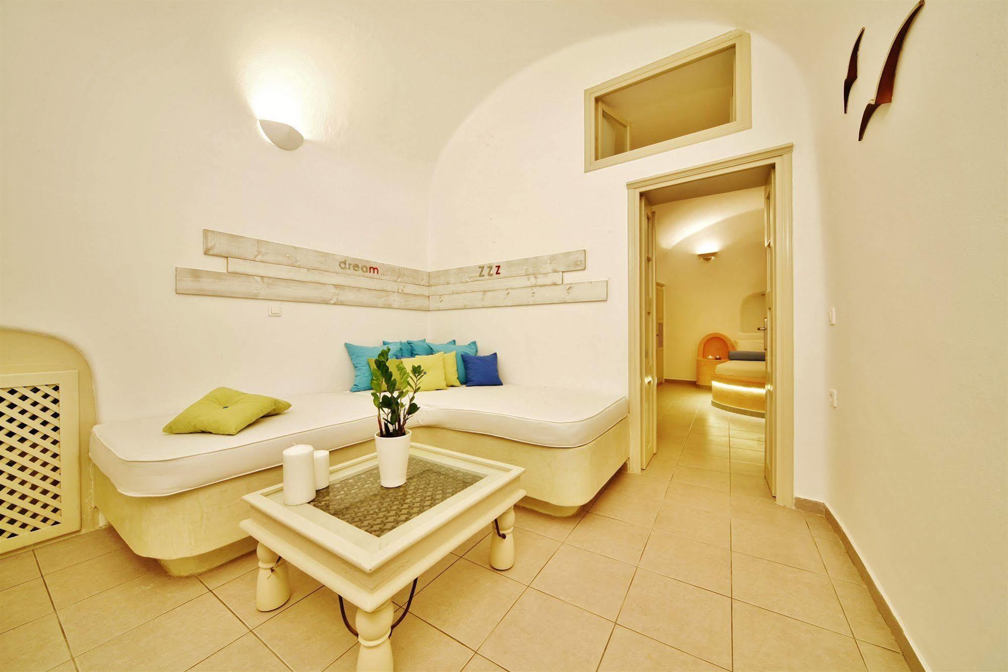 Chroma Suites Oía Buitenkant foto
