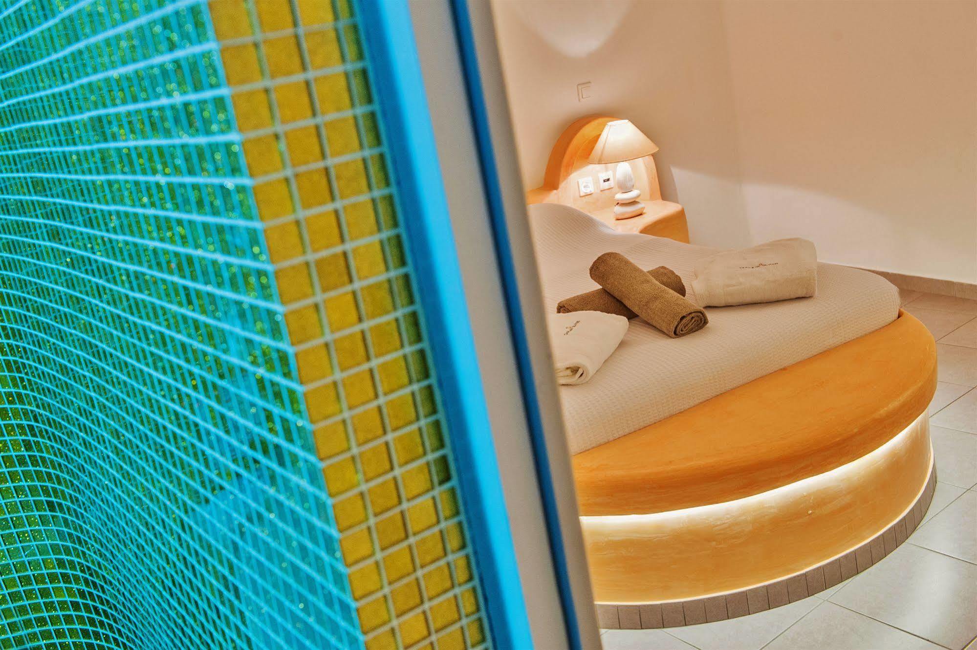 Chroma Suites Oía Buitenkant foto